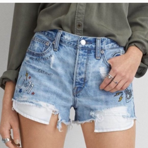 American Eagle Outfitters Pants - American Eagle Vintage Hi-rise Graffiti Shorts